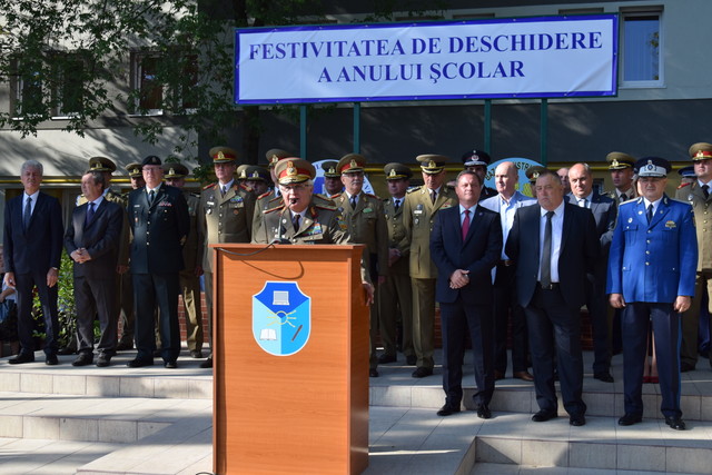 Deschiderea anului școlar in instituțiile militare de invațamant preuniversitar și postliceal