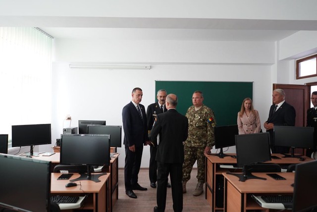 Deschiderea anului școlar in instituțiile militare de invațamant preuniversitar și postliceal