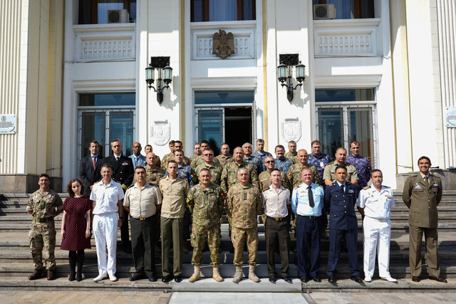 Participanții la conferinta anuala de coordonare a Initiativei consolidate de instruire intrunita (Combined Joint Enhanced Training - CJET) Foto: Laurențiu Turoi