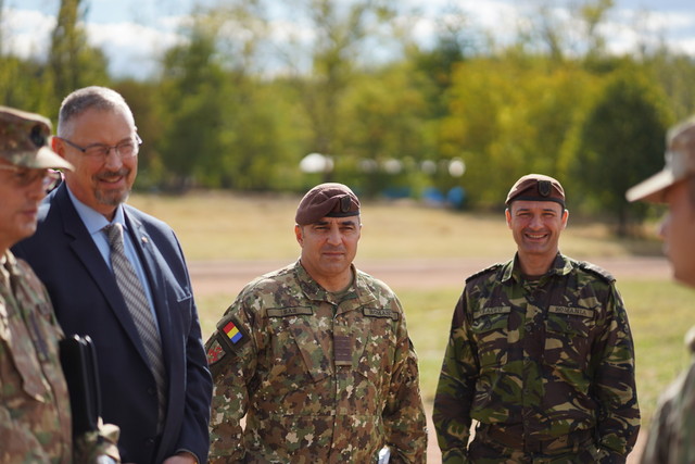 Vizita oficiala la Scoala Militara de Maistri Militari si Subofiteri a Fortelor Terestre „Basarab I”. Foto: Laurentiu Turoi