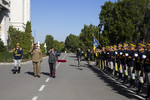 Trecerea in revista a garzii de onoare. Foto: Laurentiu Turoi
