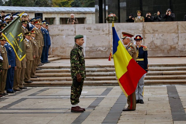 Aspecte din cadrul marsului vanatorilor de munte