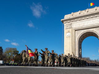 Parada Arcul de Triumf Foto:ștefan Surugiu