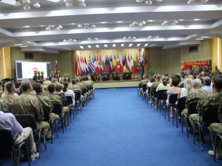 Generalul-maior Ovidiu-Liviu Uifăleanu a predat comanda Statului Major al Forțelor Terestre Foto: