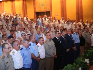 Ceremonie de comemorare a sublocotenentului p.m. Ciprian ștefan Polschi Foto:Valentin Ciobârcă