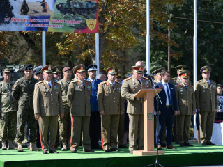 Participarea locțiitorului șefului Statului Major al Apărării la ceremonia militară prilejuită de aniversarea a 25 de ani de la înființarea Batalionului 26 Infanterie “Neagoe Basarab” Foto: