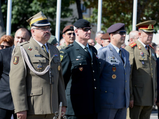 Participarea locțiitorului șefului Statului Major al Apărării la ceremonia militară prilejuită de aniversarea a 25 de ani de la înființarea Batalionului 26 Infanterie “Neagoe Basarab” Foto: