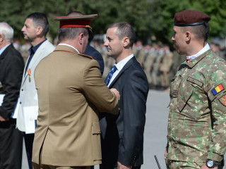 Participarea locțiitorului șefului Statului Major al Apărării la ceremonia militară prilejuită de aniversarea a 25 de ani de la înființarea Batalionului 26 Infanterie “Neagoe Basarab” Foto: