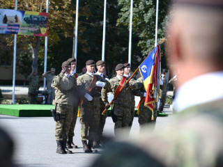 Participarea locțiitorului șefului Statului Major al Apărării la ceremonia militară prilejuită de aniversarea a 25 de ani de la înființarea Batalionului 26 Infanterie “Neagoe Basarab” Foto: