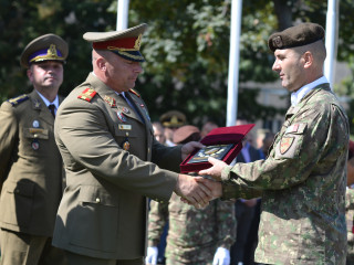 Participarea locțiitorului șefului Statului Major al Apărării la ceremonia militară prilejuită de aniversarea a 25 de ani de la înființarea Batalionului 26 Infanterie “Neagoe Basarab” Foto: