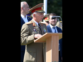 Participarea locțiitorului șefului Statului Major al Apărării la ceremonia militară prilejuită de aniversarea a 25 de ani de la înființarea Batalionului 26 Infanterie “Neagoe Basarab” Foto: