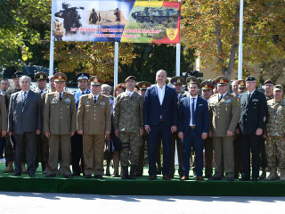 Participarea locțiitorului șefului Statului Major al Apărării la ceremonia militară prilejuită de aniversarea a 25 de ani de la înființarea Batalionului 26 Infanterie “Neagoe Basarab” Foto: