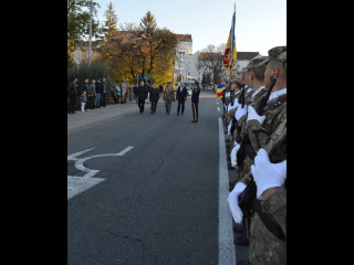 Ziua Armatei României sărbătorită în Garnizoana Bistrița.  Foto:Andreea Mureșan