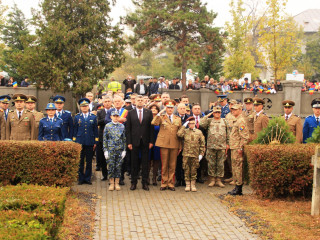 Ziua Armatei României sărbătorită la Buzău. Foto:Iulian Cadulenco