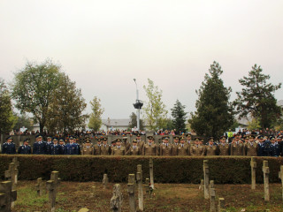 Ziua Armatei României sărbătorită la Buzău. Foto:Iulian Cadulenco