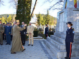 Ziua Armatei României sărbătorită la Câmpulung Moldovenesc. Foto:Georgiana Lupu