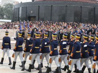 Ziua Armatei României sărbătorită în Parcul Carol I din București. Foto:Valentin Ciobârcă