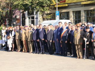 Ziua Armatei României sărbătorită la Carei Foto:
