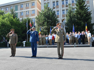 Ceremonia de predare-primire a comenzii Brigăzii 30 Gardă ,,Mihai Viteazul” Foto:Elisabeta Preda