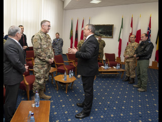 Conducerea MApN cu generalul John E. Hyten Foto:Laurențiu Turoi