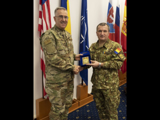 Conducerea MApN cu generalul John E. Hyten Foto:Laurențiu Turoi