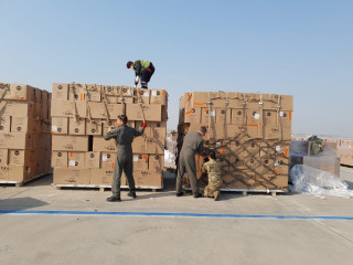 Transport aerian cu 45 de tone de echipamente medicale din Coreea de Sud, cu o aeronavă NATO Foto: