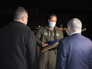 Al treilea transport aerian cu echipamente medicale din Coreea de Sud, cu o aeronavă C-17 Globemaster III Foto:Laurențiu Turoi