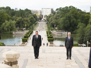 ceremonia de depunere de coroane de flori de la Mormântul Ostașului Necunoscut, cu ocazia Zilei Eroilor <br/> Foto: Laurențiu Turoi