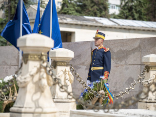 ceremonia de depunere de coroane de flori de la Mormântul Ostașului Necunoscut, cu ocazia Zilei Eroilor <br/> Foto: Laurențiu Turoi