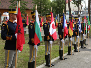Vizita de lucru la Comandamentul multinațional de divizie de Sud-Est a comisiilor parlamentare pentru apărare, ordine publică și siguranță națională Foto:Vali Ciobârcă