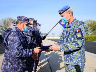 Locțiitorul șefului Statului Major al Apărării, la decorarea Drapelului de Luptă al Flotilei Fluviale <br/> Foto: 