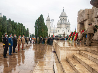 25 octombrie - Ziua Armatei României Foto:Laurențiu Turoi