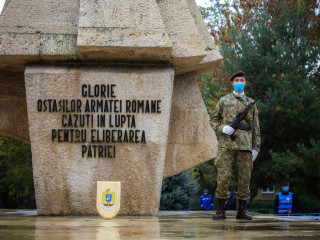 25 octombrie - Ziua Armatei României Foto:Laurențiu Turoi
