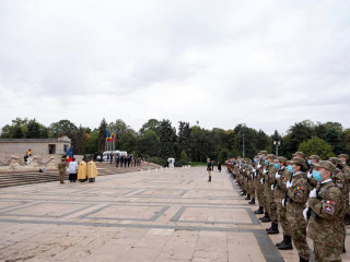 125 octombrie - Ziua Armatei României Foto:Laurențiu Turoi