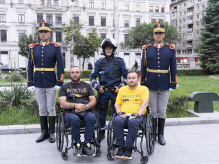 Ziua Eroilor – retragere cu torte și proiecție video mapping 3D Foto:Laurențiu Turoi