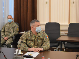 Videoconferință a conducerii MApN cu echipele de comandă ale detașamentelor aflate în misiuni externe Foto:Costel Pătrașcu