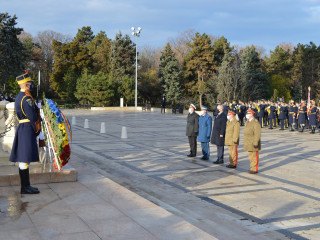 Ceremonie la Mormântul Ostașului Necunoscut Foto:Costel Pătrașcu