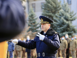 Înmânarea Drapelului de Luptă Batalionului 400 Sprijin „Feleacu” Foto:Laurențiu Turoi