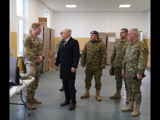 Conducerea MApN, în vizită de lucru la Buzău și Focșani Foto:Laurențiu Turoi