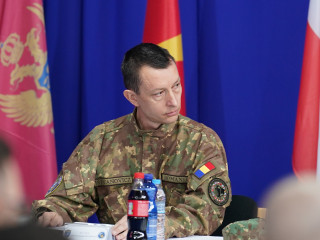 Vizita conducerii MApN în baza NATO KFOR din Pristina, Kosovo Foto:Laurențiu Turoi