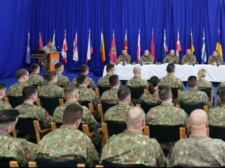 Vizita conducerii MApN în baza NATO KFOR din Pristina, Kosovo Foto:Laurențiu Turoi 