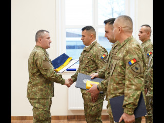 Vizita conducerii MApN la detașamentul român dislocat în Polonia Foto:Laurențiu Turoi