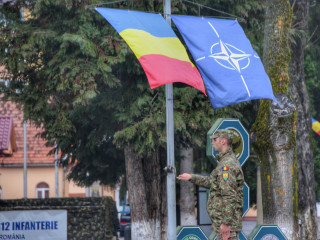 Ceremonii dedicate sărbătoririi Zilei NATO în România - Bistrița Foto:Brigada 81 Mecanizată