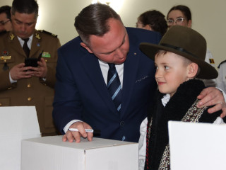 Împachetare a cadourilor pentru veteranii de război din România și Republica Moldova Foto:Colegiul Național Militar „Stefan cel Mare”