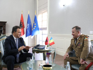 Vizita în Republica Albania a șefului Statului Major al Apărării Foto: