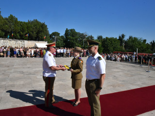 Festivitate de absolvire la Universitatea Națională de Apărare  Foto:Costel Pătrașcu