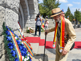 100 de ani de la punerea pietrei de temelie a Mausoleului Eroilor de la Mărășești Foto:Alexandru Badea
