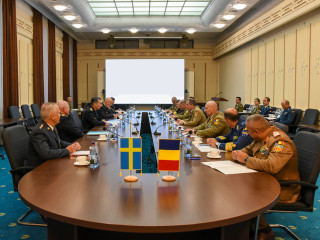 Vizita în România a comandantului suprem al Forțelor Armate Suedeze Foto:Alexandru Badea