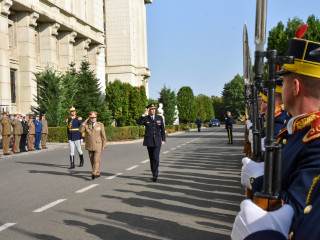 Vizita în România a comandantului suprem al Forțelor Armate Suedeze Foto:Alexandru Badea