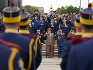 Ziua Armatei României, la Mormântul Ostașului Necunoscut  Foto:Laurențiu Turoi